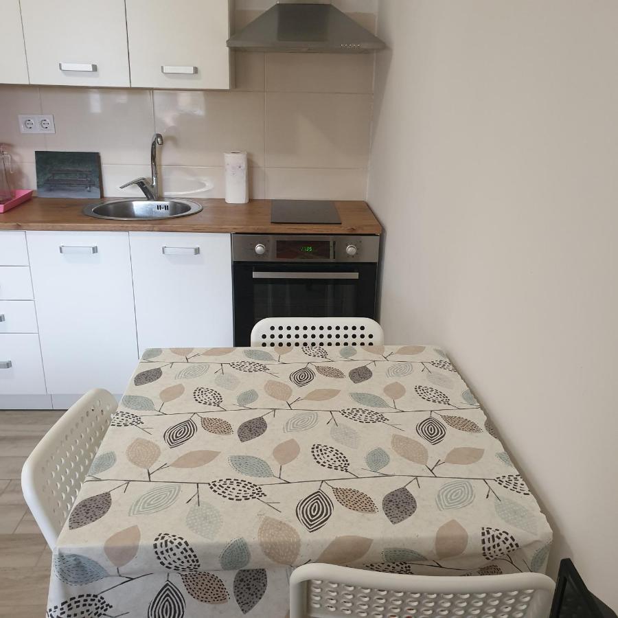 Apartman Murter Centar Exterior foto